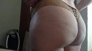 sunny leone nude butt wife s big tender butt 