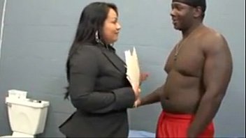 latina momson sex lawyer fucks her black man in his cell 