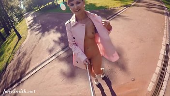 jeny sdmoviepoint in smith fully naked in a park got caught 
