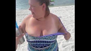 slutty bbw duca wife flashes her big tits sexi free vidio on a public beach 