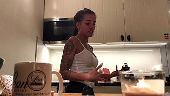 perfect pokies on the kitchen cam pron sexx braless sylvia and her amazing nipples 