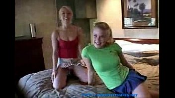 sweer sex pic petite teens plays together 