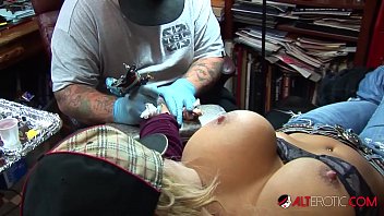 shyla stylez gets tattooed while playing sexi video download com with her tits 
