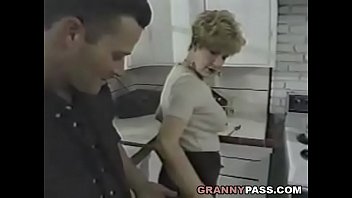 granny xxx potos fucks young dick in the kitchen 