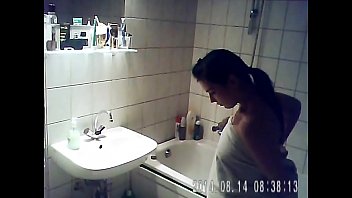 caught niece pornroid having a bath on hidden cam - ispywithmyhiddencam.com 