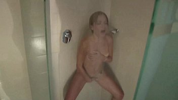 ww sexy movie com masturbandose en la ducha 
