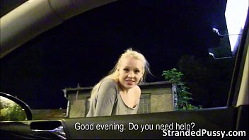 xxxxporno sexy blonde lola gets banged in the car by the strangers huge cock 