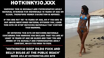 hotkinkyjo deep dildo fuck and belly bulge at frigchat the public beach 