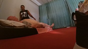 ww sexi 20 usd thai massage and blow job 
